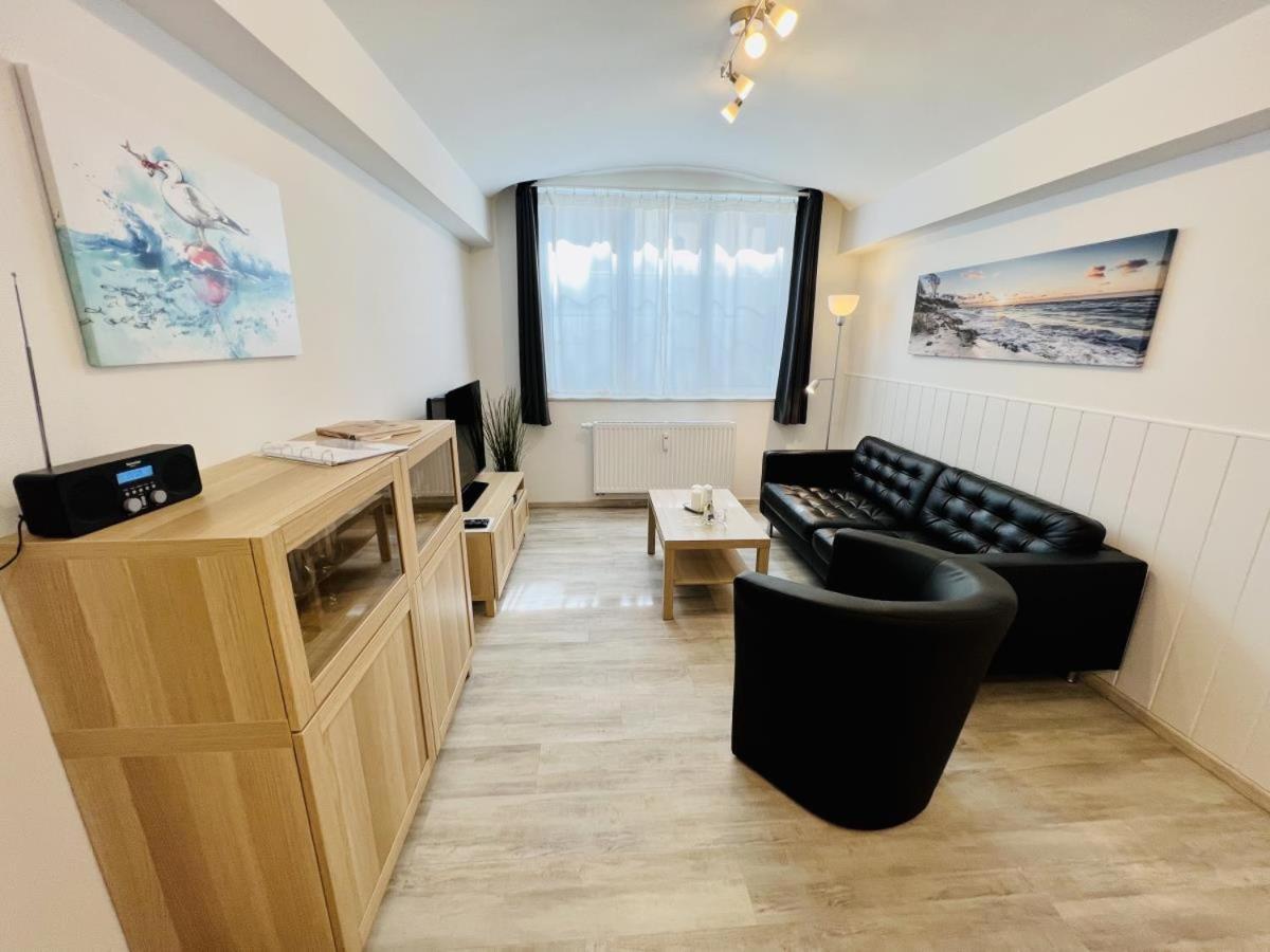 Appartement Berringer Makrele, An Der Promenade à Rostock Extérieur photo