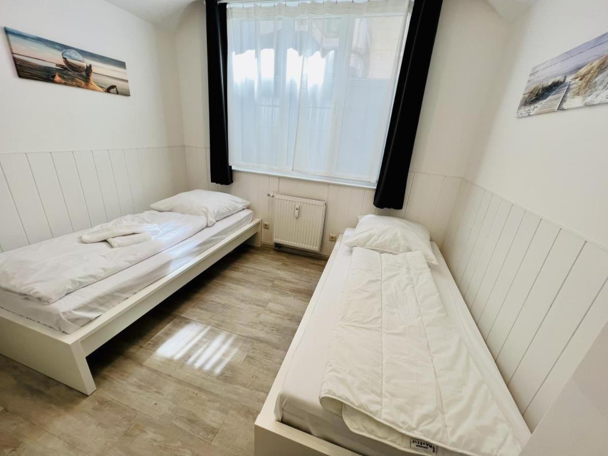 Appartement Berringer Makrele, An Der Promenade à Rostock Extérieur photo